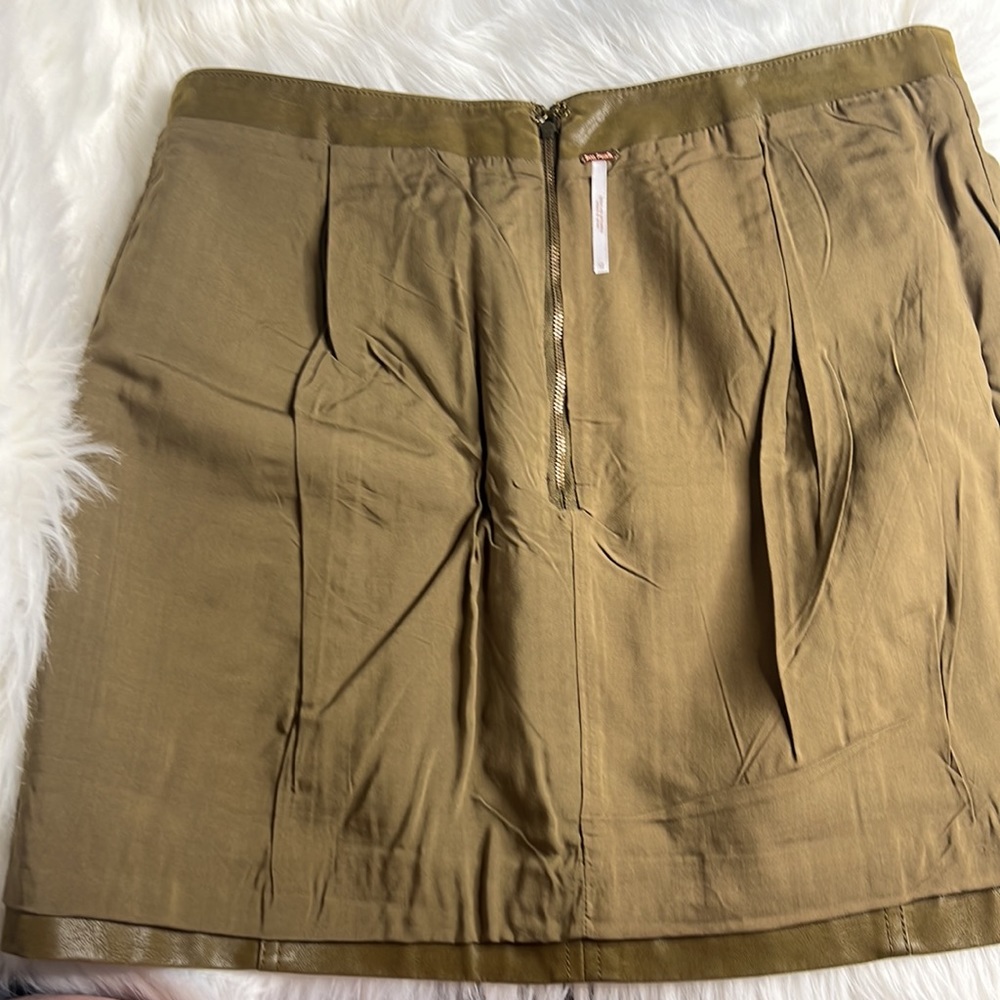 Free People faux suede olive mini skirt, Size 12 - Picture 3 of 6